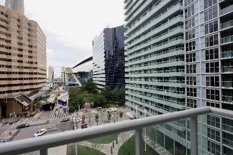 Skyline Suites - Walk To Mtcc, Acc, Rogers Centre & Entertainment District Toronto