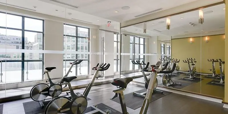 Skyline Suites - Walk To Mtcc, Acc, Rogers Centre & Entertainment District Toronto Apart-hotel